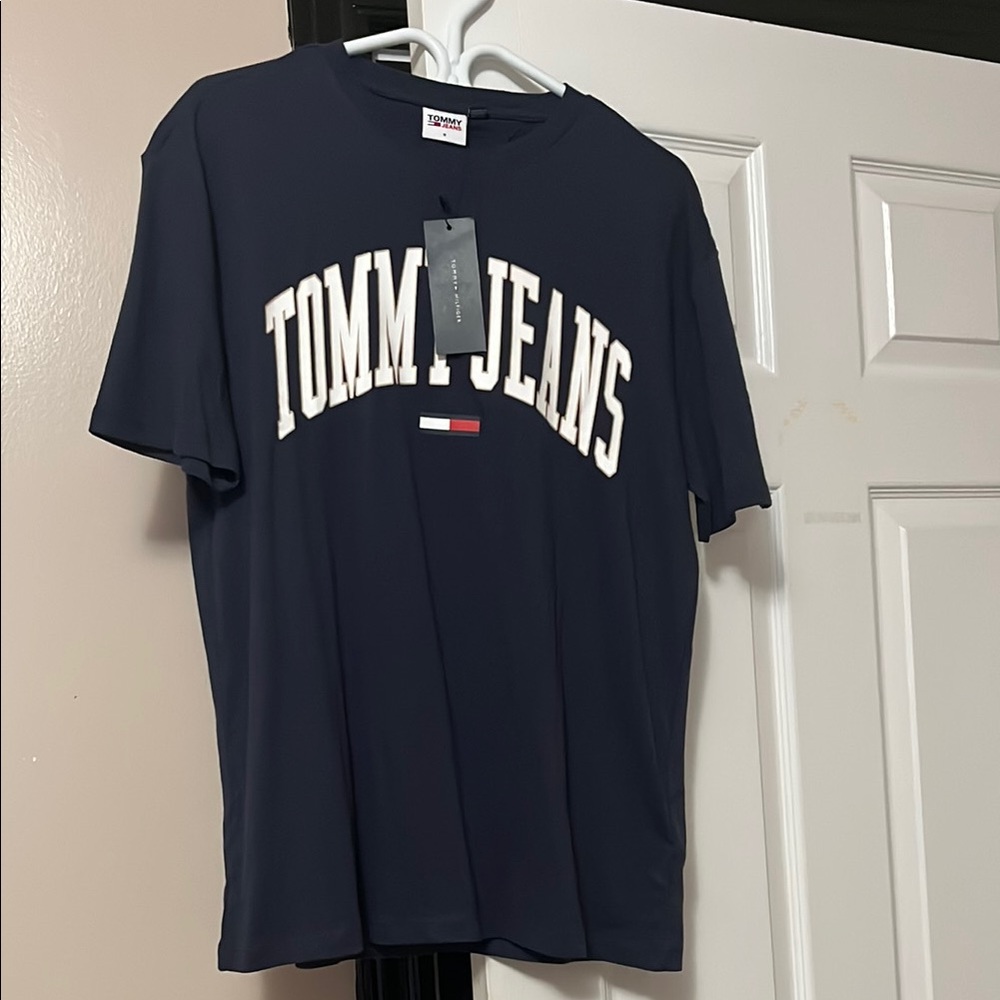 Tommy Hilfiger Navy Graphic Tee
